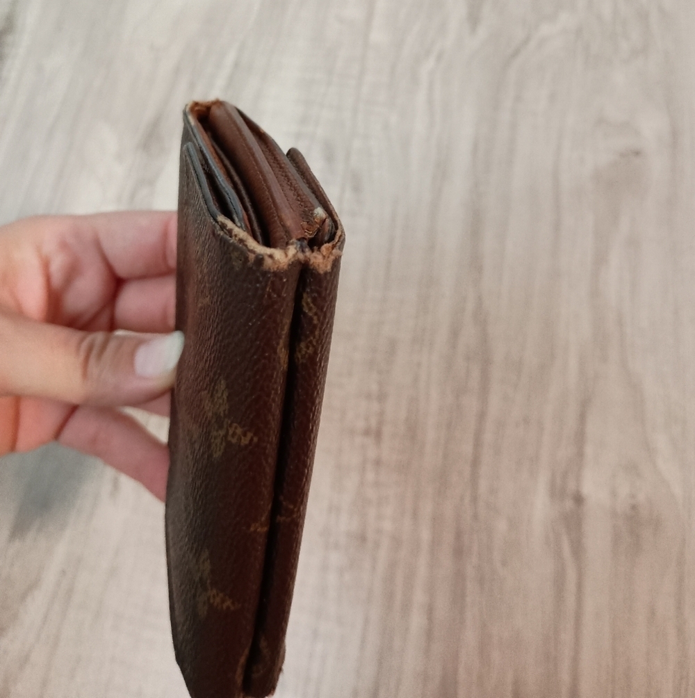 Louis Vuitton Bi-Fold Wallet Purse Monogram PVC Leather - Picture 4 of 13